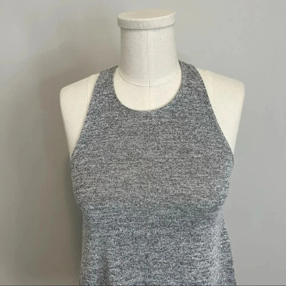 Aritzia Wilfred Free Burnette Racerback Swing Tank Light Grey - Picture 4 of 10